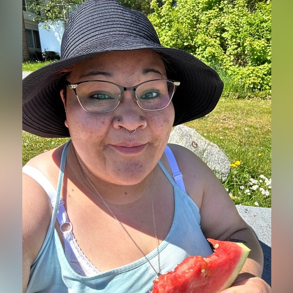 Meet your Posher, Tristin mary - Picture 3 of 3